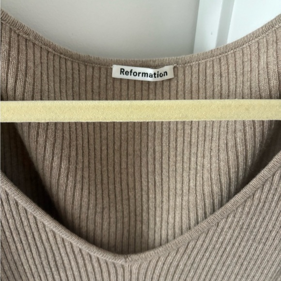Reformation Hart Cashmere Sweater S - Picture 4 of 8